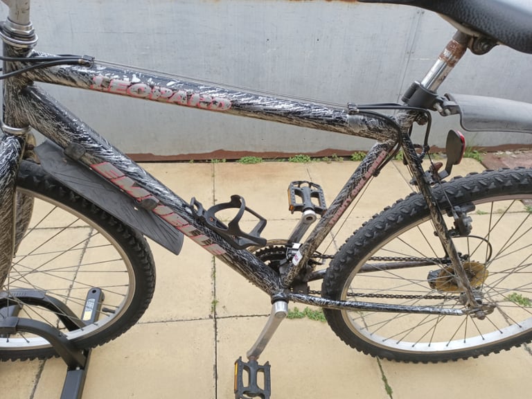EMMELLE LEOPARD Mountain Bike 21 GEARS Medium size used