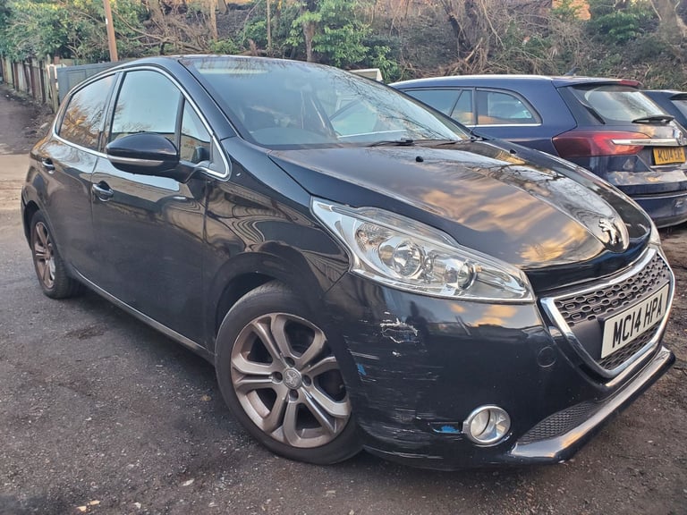 BREAKING : PEUGEOT 208 (2012-19)	1.6d, colour:	KTVD , engine:	DV6D (9HP)