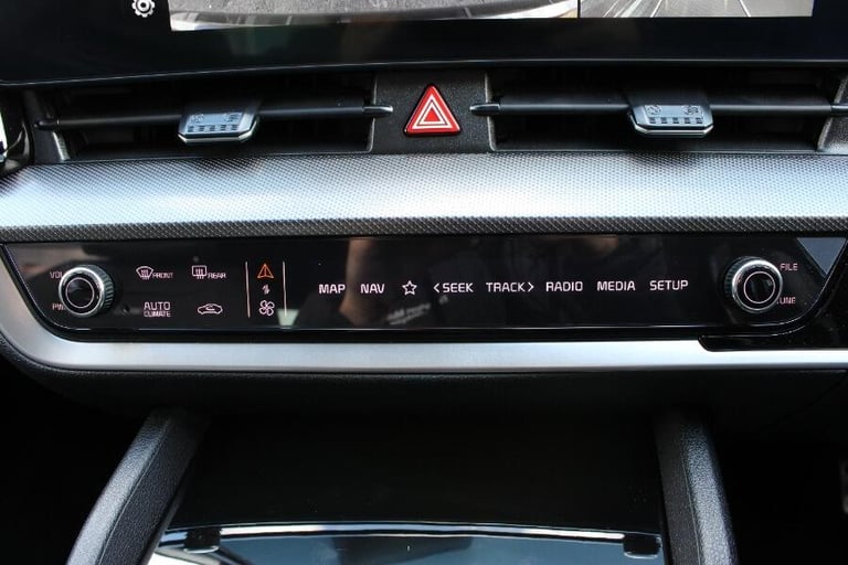 2025 Kia Sportage 1.6 H T Gdi Gt Line S Suv 5dr Petrol Hybrid Auto Euro 6 (s/s) (207 Bhp) ESTATE ...
