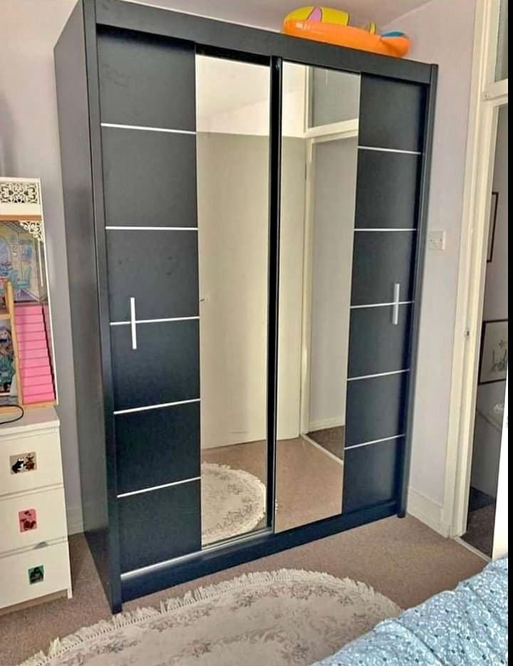 2&3 door wardrobe, sliding mirror doors wardrobes with drawers, shelfs, rails free delivery, COD