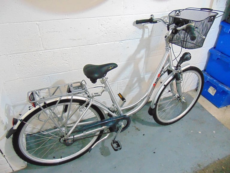 Alu Bike (20inch frame) Full Suspension Step-through/Dutch style/City Bike (free local delivery)