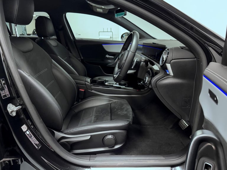 2022 Mercedes-Benz A-Class 1.3 A250e 15.6kWh AMG Line Edition (Executive) Saloon 4dr Petrol Plug-...