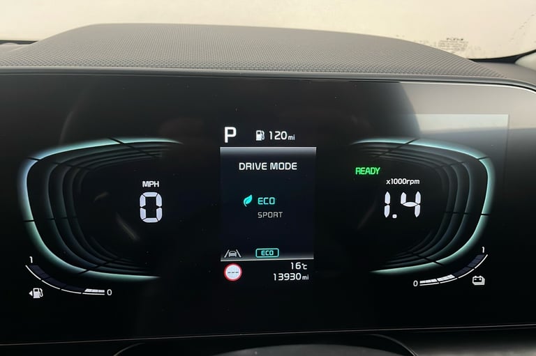  Kia Niro Hybrid 1.6h Gdi 3 Suv 5dr Petrol Hybrid Dct Euro 6 s/s 139 Bhp