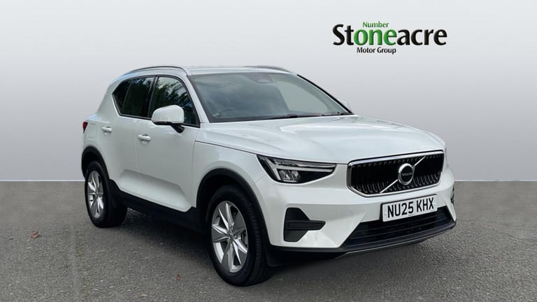 2025 Volvo XC40 Core, B3 Mild hybrid, Petrol ESTATE Petrol/Electric Hybrid Automatic