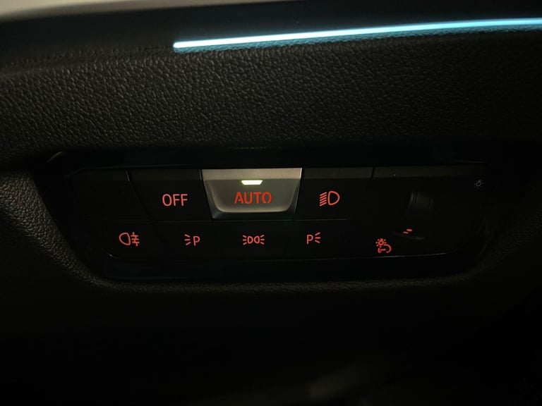 2022 BMW 3 Series 2.0 330e 12kWh M Sport Touring Auto xDrive Euro 6 (s/s) 5dr ESTATE Petrol/Elect...