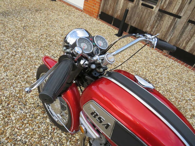 2015 BSA A75R ROCKET 3 MK1 PETROL Manual