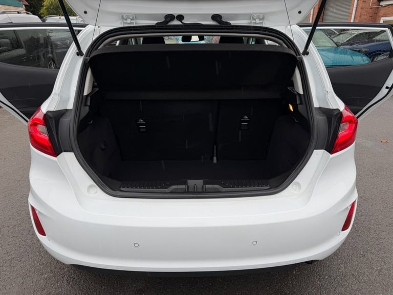 2018 Ford Fiesta 1.0 EcoBoost Titanium 5dr Auto HATCHBACK PETROL Automatic