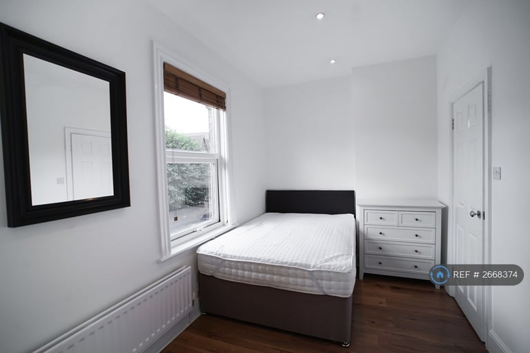 4 bedroom house in Hitchman Road, Leamington Spa, CV31 (4 bed) (#2668374)