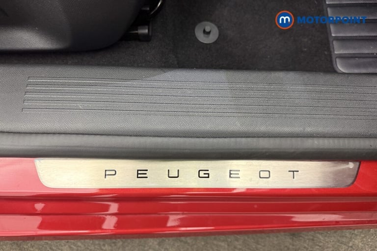 2024 Peugeot 308 1.2 Hybrid 136 GT 5dr e-DSC6 Hatchback Petrol Automatic