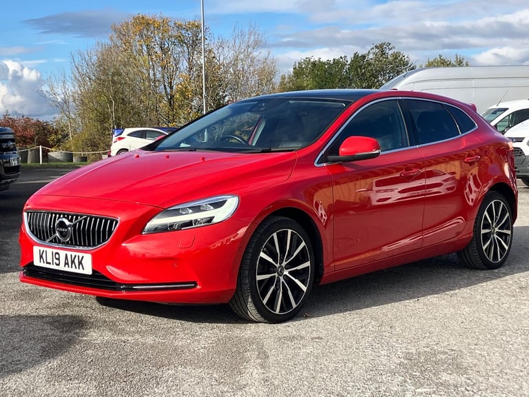 2019 Volvo V40 D3 [4 Cyl 152] Inscription Edition 5dr Geartronic Hatchback DIESEL Automatic