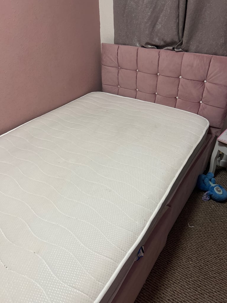 image for Pink Crushed velvet small double bed 