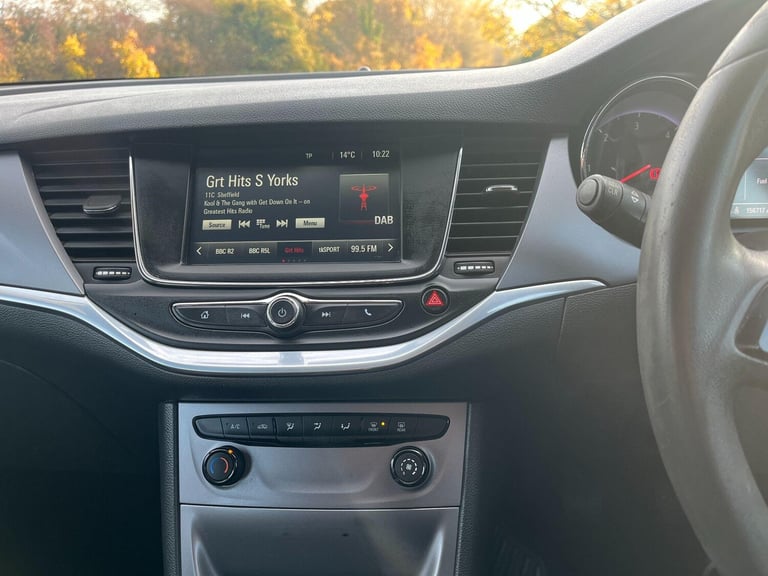 2016 Vauxhall Astra 1.6 CDTi ecoFLEX Design Euro 6 (s/s) 5dr Hatchback Diesel Manual