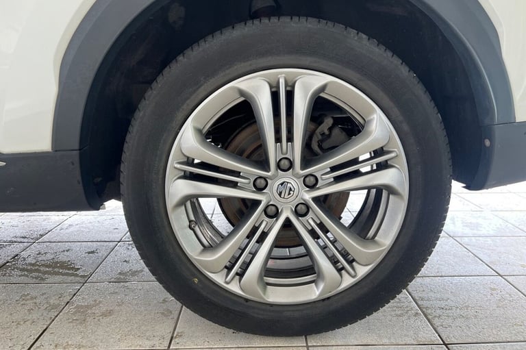 2020 20 MG MG HS 1.5 T-GDI EXCLUSIVE SUV 5DR PETROL MANUAL EURO 6 (S/S) (162 PS)