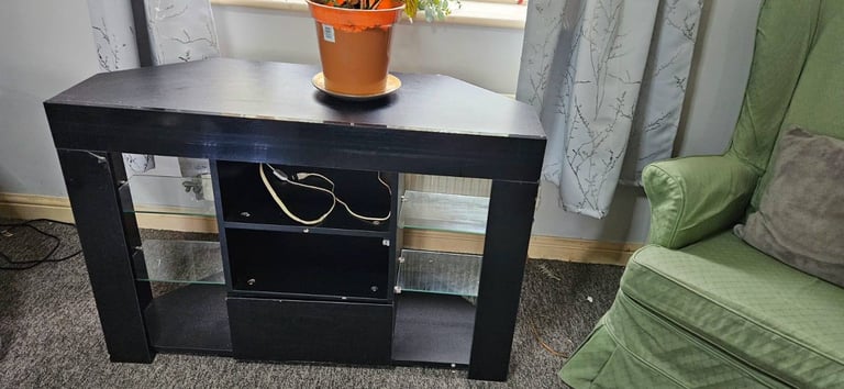 Tv unit