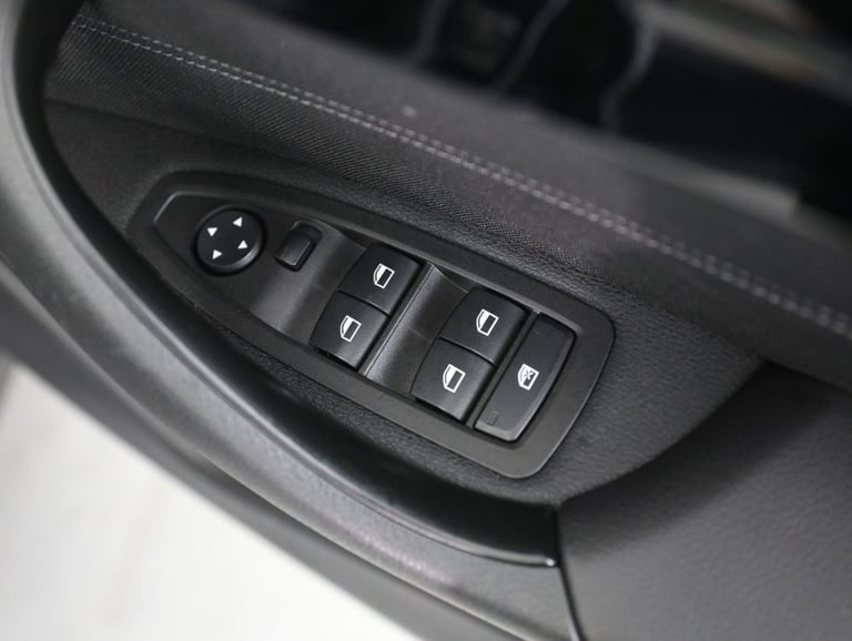 2022 BMW X2 2.0 20i Sport SUV 5dr Petrol Auto xDrive Euro 6 (s/s) (178 ps) HATCHBACK Petrol Autom...