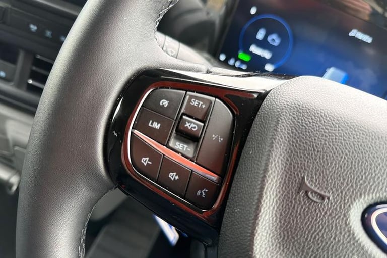 2025 Ford Transit Custom 320 Limited AUTO L1 SWB Double Cab In Van FWD 2.5 PHEV 232ps Low Roof, D...