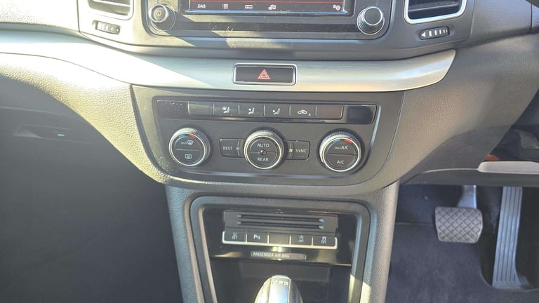 2021 Volkswagen Sharan 1.4 TSI SE Nav 5dr DSG MPV PETROL Automatic