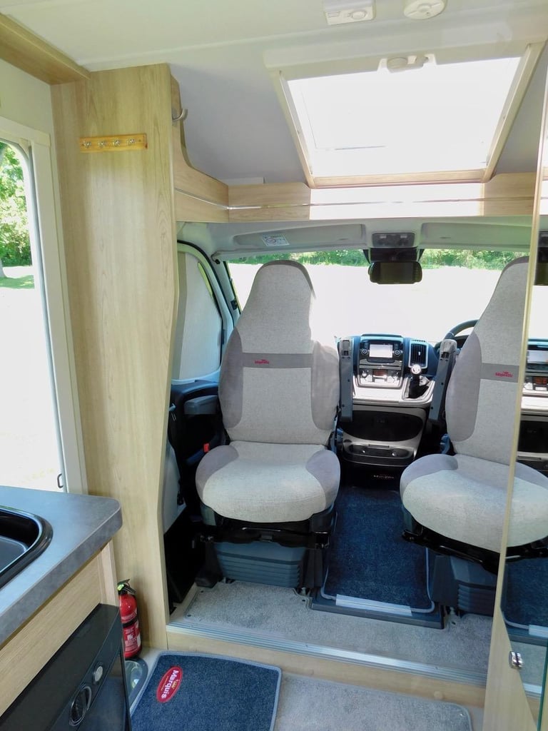 Elddis Majestic 120 Peugeot 2.2 Hdi Euro 6. LUXURY 2 Berth RL Motorhome for Sale