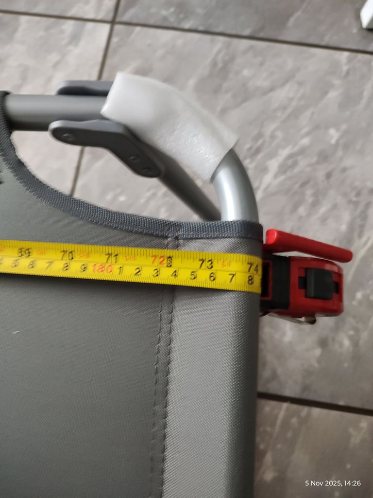 Folding Sun Lounger - New - 15.01