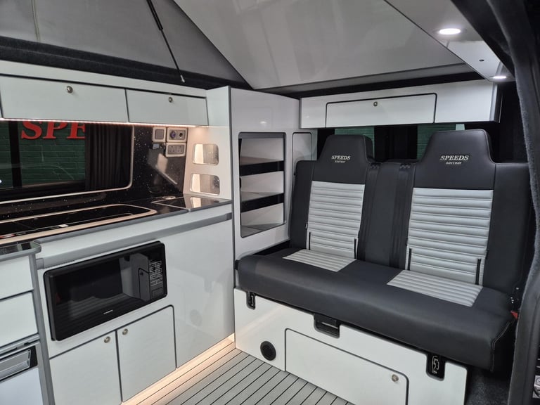 FORD TRANSIT CUSTOM LIMITED SPEEDS EDITION CAMPER AUTOMATIC 4BERTH, HIGH SPEC