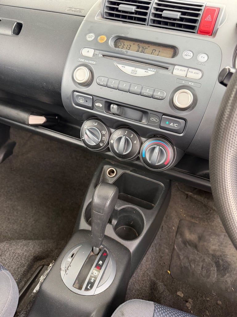 Honda Jazz, Automatic 1.4 petrol, super cheap