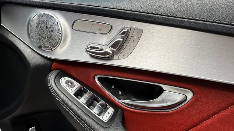 2014 Mercedes-Benz C Class 2.1 C220 BlueTEC AMG Line G-Tronic+ Euro 6 (s/s) 4dr Saloon Diesel Aut...