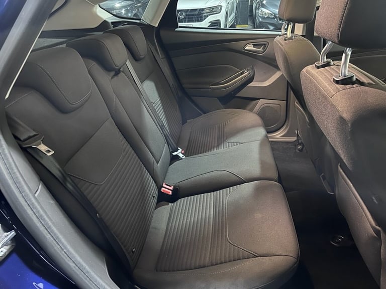 2016 Ford Focus 1.0 EcoBoost 125 Titanium 5dr HATCHBACK PETROL Manual