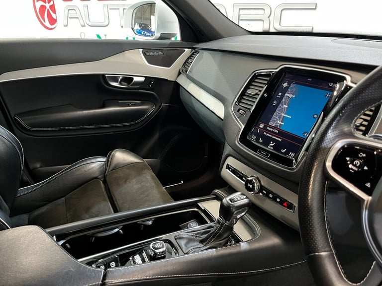 2017 Volvo XC90 2.0 D5 PowerPulse R-Design SUV 5dr Diesel Auto 4WD Euro 6 (s/s) (235 ps) ESTATE D...