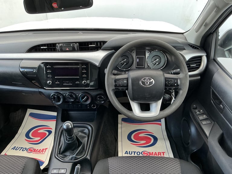 2021 Toyota Hilux 2.4 D-4D Active 4WD Euro 6 (s/s) 4dr PICK UP Diesel Manual