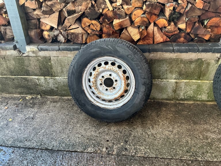 image for Mercedes Sprinter - spare wheel