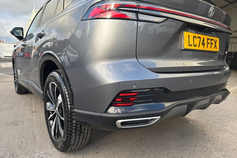 2024 MG MG HS 106290 Hatchback Petrol Manual