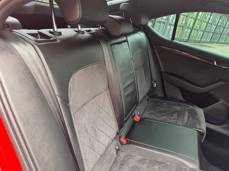 2018 Skoda Superb 2.0 TSI 280 Sport Line 4X4 5dr DSG HATCHBACK Petrol Automatic