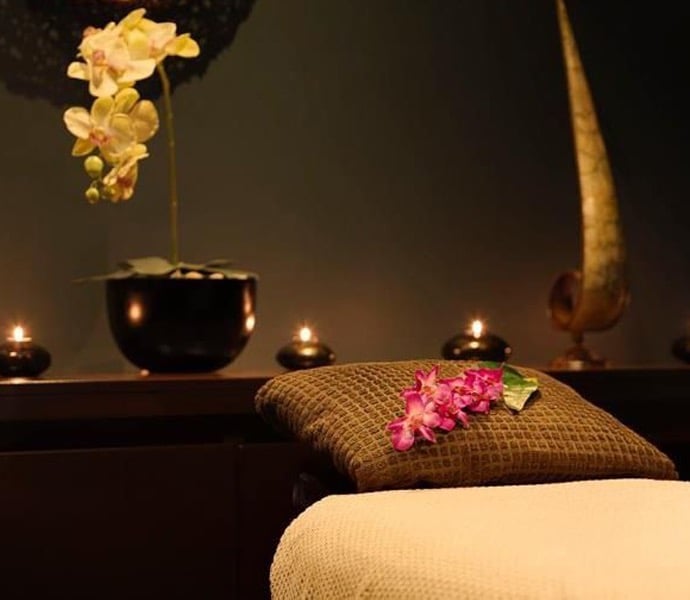 Soft relaxing massage 
