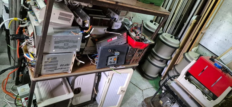 ZIG and other caravan, camper or boat battery distribution units 240v/12v and battery chargers.