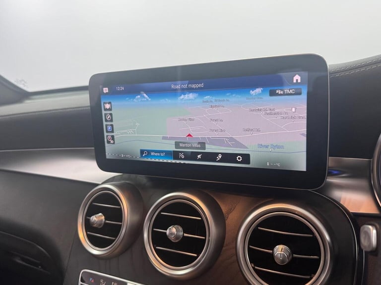 MERCEDES-BENZ GLC 2.0 GLC300d AMG Line (Premium Plus) Coupe G-Tronic+ 4MATIC