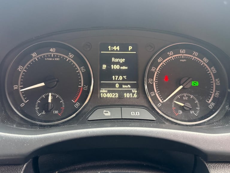 2010 Skoda Fabia 1.4 TSI vRS DSG Euro 5 5dr HATCHBACK Petrol Automatic