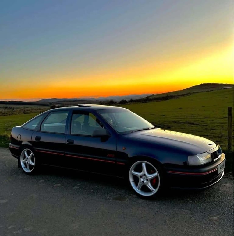 Vauxhall, CAVALIER, Hatchback, 1994, Manual, 1998 (cc), 5 doors