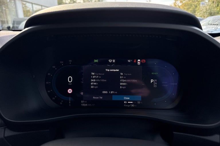 2025 Volvo EX40 185kW Extended Range Plus 78kWh 5dr Auto ESTATE ELECTRIC Automatic