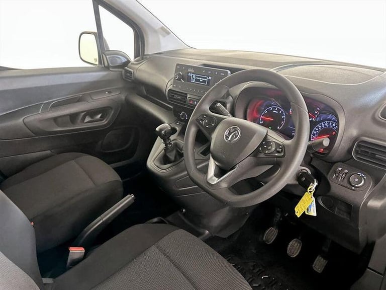2022 Vauxhall Combo 1.5 Turbo D 2300 Dynamic L1 H1 Euro 6 4dr Manual Panel Van Diesel Manual