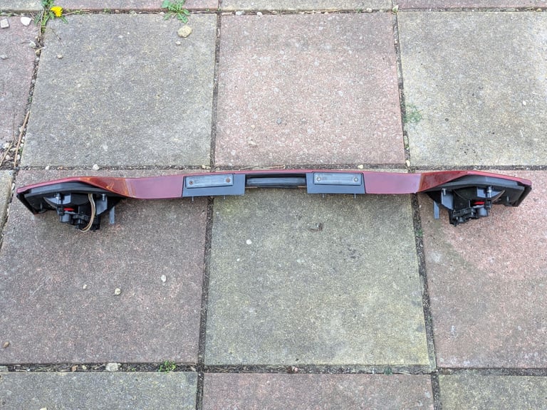 Seat Toledo (Mk2) Rear Light Bar