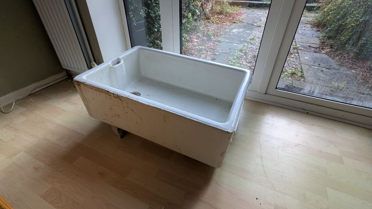 Large Ceramic Belfast / Butler Sink