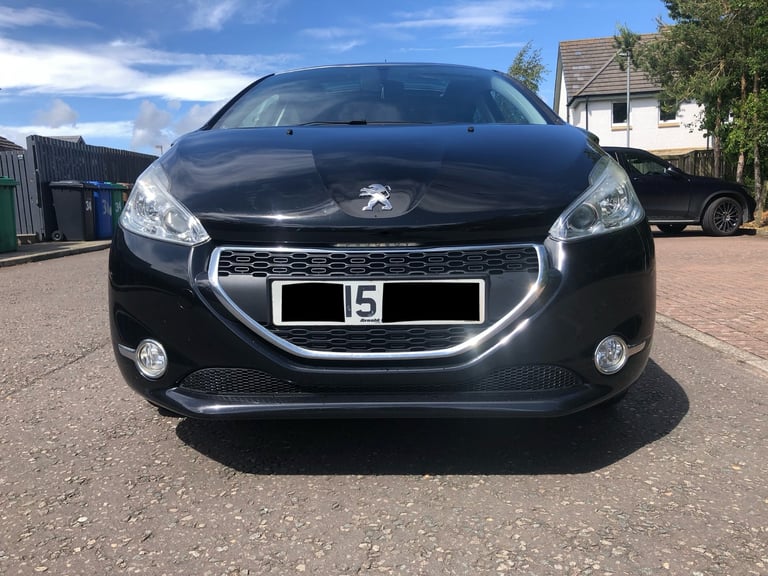 PEUGEOT 208 1.4 HDI STYLE(2 OWNERS,82K,FSH,GOOD MOT,£20 TAX,HIGH SPEC,MINT)