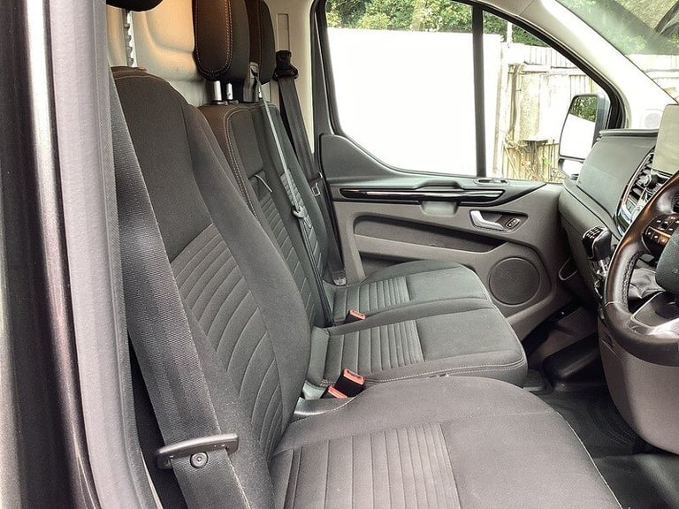 2023 Ford Transit Custom 280 EcoBlue Limited SWB L/R A/C Euro 6 SWB Panel Van Diesel Manual