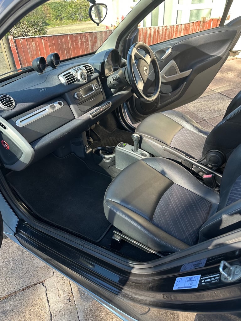 Smart, FORTWO COUPE, Coupe, 2011, Semi-Auto, 999 (cc), 2 doors