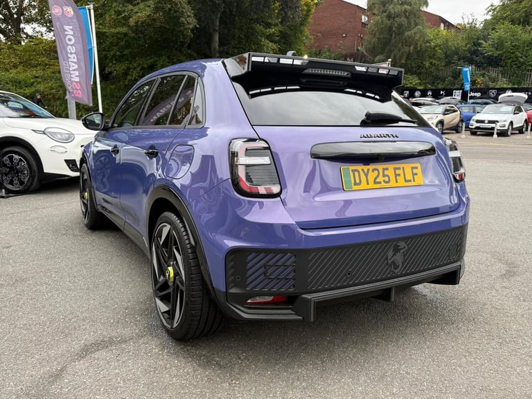 2025 Abarth 600e 54kWh Scorpionissima SUV 5dr Electric Auto (280 ps) Hatchback Electric Automatic