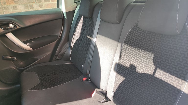 Citroen, C3, Hatchback, 2011, Manual, 1398 (cc),5 doors - Image 10