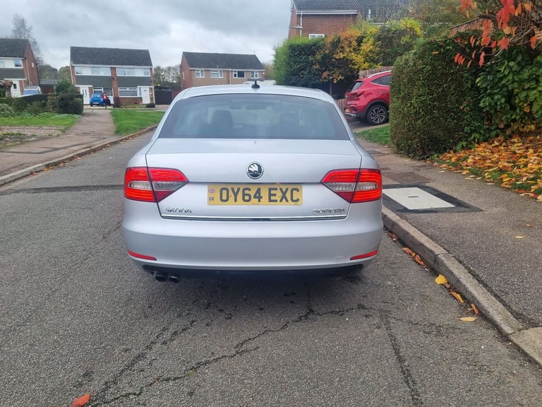 Skoda, SUPERB, Hatchback, 2014, Manual, 1968 (cc), 5 doors