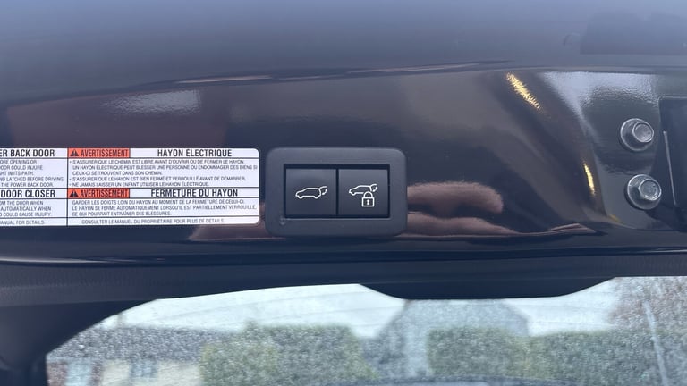 2024 Toyota Yaris Cross 1.5 Hybrid 130 Premiere Edition 5dr CVT Hybrid Estate Estate Hybrid Autom...