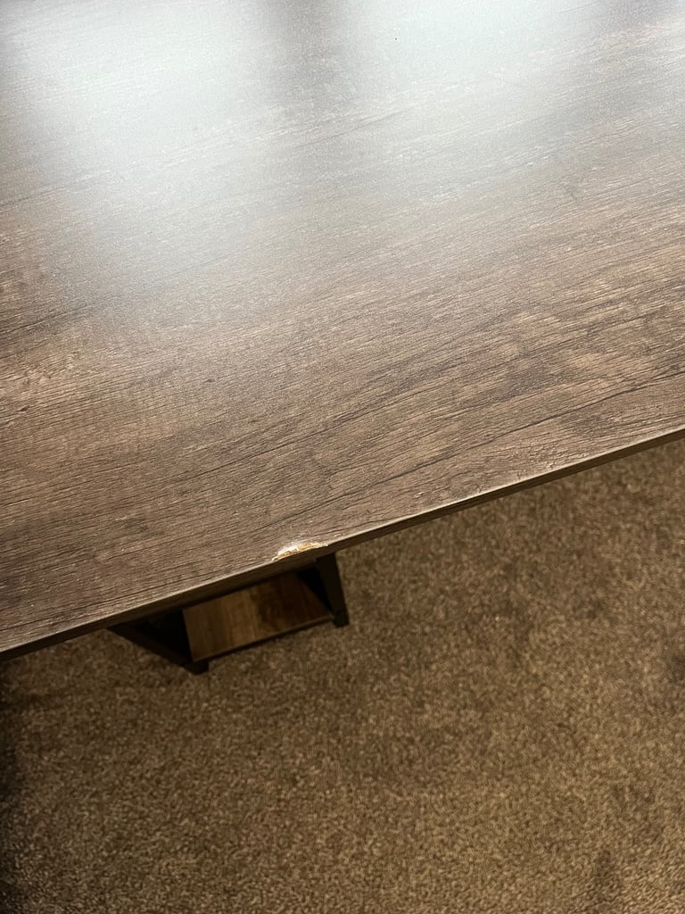 Rectangle computer desk