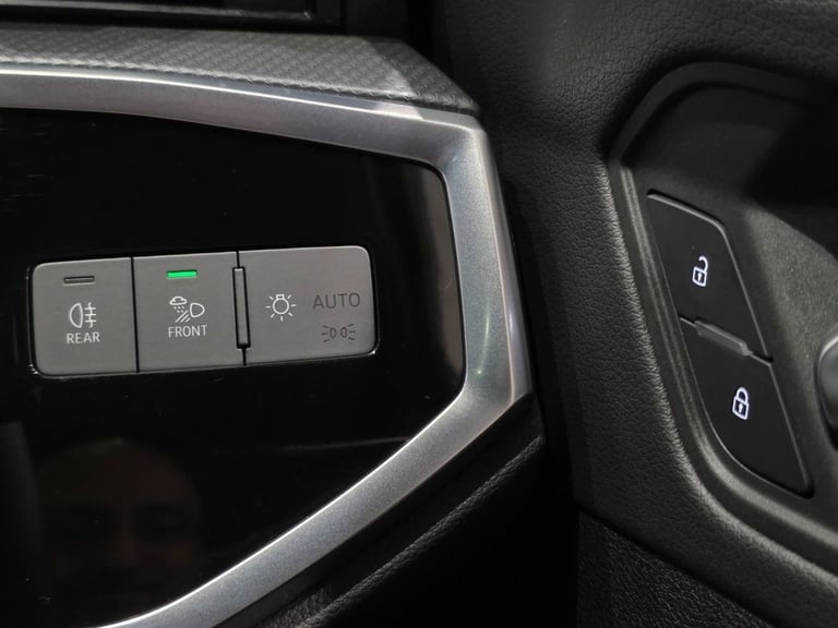 2020 20 AUDI Q3 2.0 TDI 35 S LINE SUV 5DR DIESEL S TRONIC EURO 6 (S/S) (150 PS) 